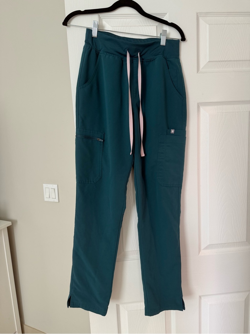 FIGS Yola Highrise Slim Scrub Pants